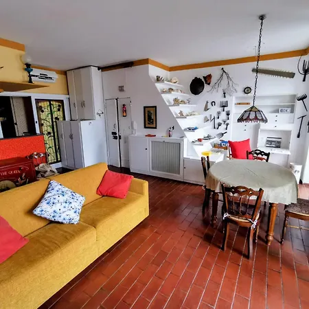 Lägenhet Due Balconcini Sul Mare *