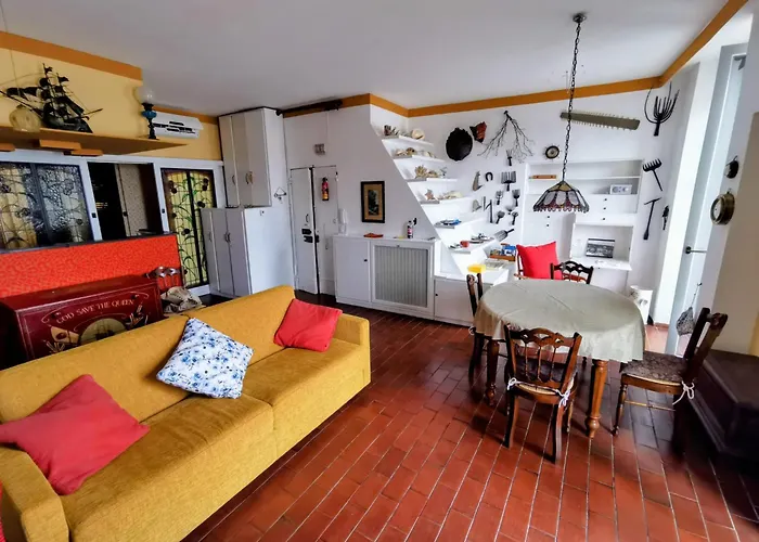 Appartamento Due Balconcini Sul Mare *